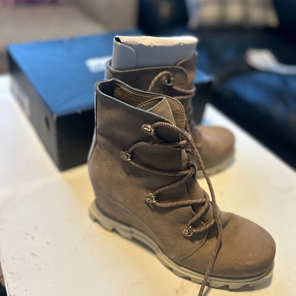 Sorel Women's Joan of Arctic Wedge III Lace Boot — Waterproof Leather Wedge Boot - Picture 1 of 8